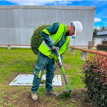 Herramienta extractor de malezas de diente de león